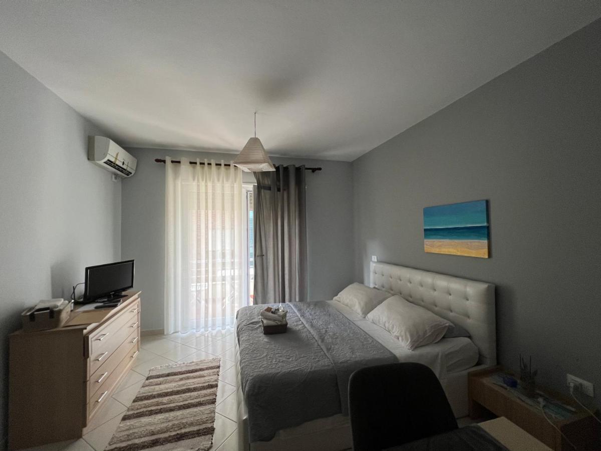 Emi Sol Apartment Vlorë エクステリア 写真